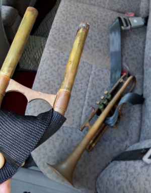 �������I