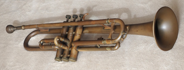 CONDOR TRUMPET(front)