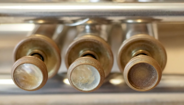 NIKKAN TRUMPET TR-134 (Piston Button side)