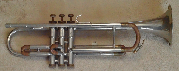Nikkan Trumpet TR-134 with NEW cork