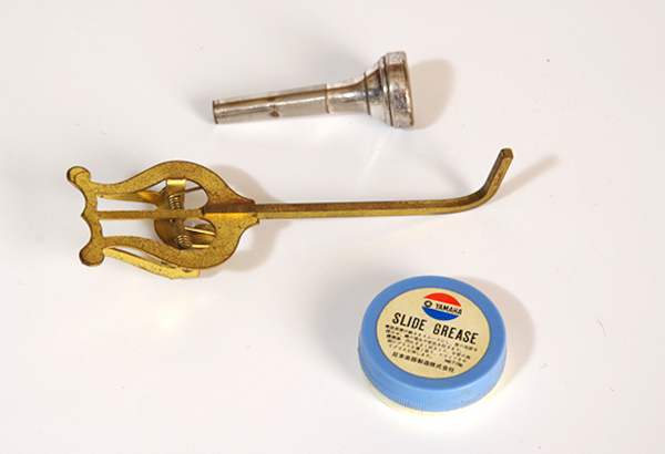 MOUTH PIECE&LYRE&SLIDE GREASE