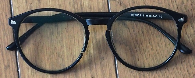 51□18-140のメガネ